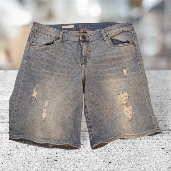 Kut from the Kloth distressed denim shorts size 10 - Picture 2 of 11